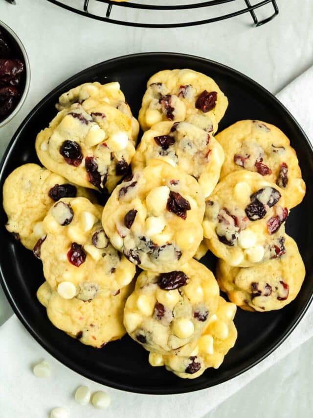 cropped-white-chocolate-cranberry-cookies-7.jpg