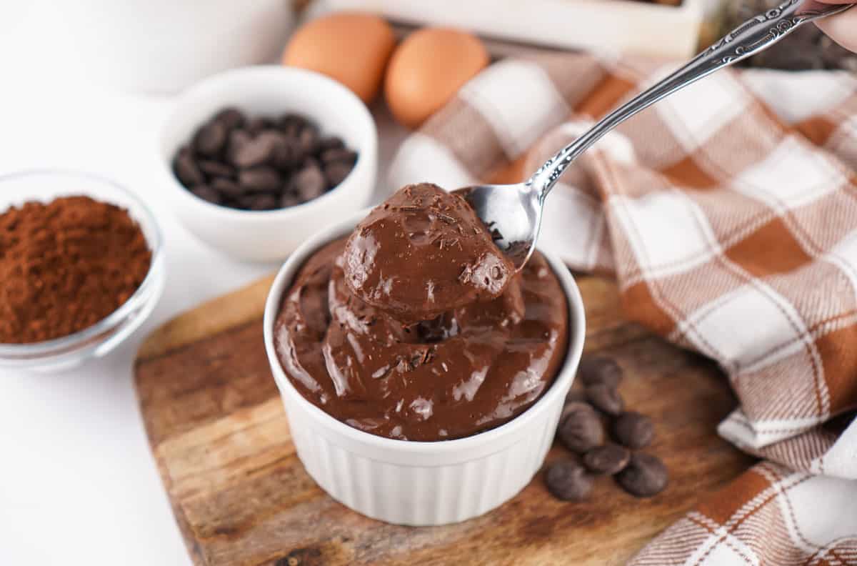 Viral hard boiled egg chocolate pudding on a spoon.